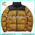 elegante jaqueta de leopardo
